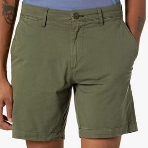 Goodthreads Flat Front Chicos Stretch 7" inseam Dark Green Mens 30